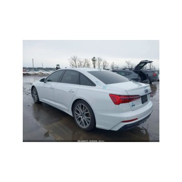 Audi A6  Sedan/Limuzyna 2023,  3.0 benzyna, automat - Na sprzedaż za 75 000 zł - Tarnów - zdjęcie 7