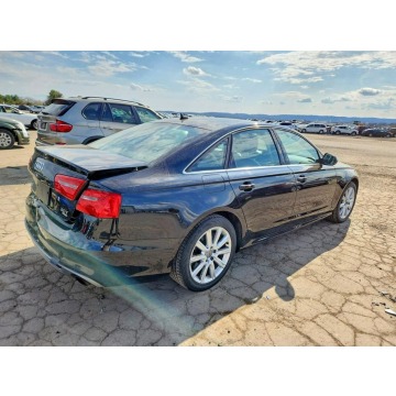 Audi A6  Sedan/Limuzyna 2013,  3.0 benzyna, automat - Na sprzedaż za 29 000 zł - Tarnów - zdjęcie 4