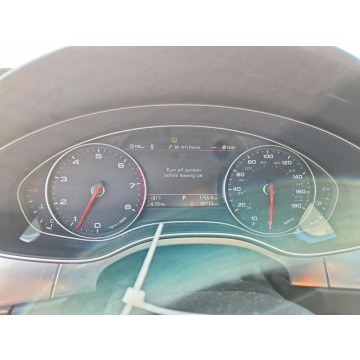 Audi A6  Sedan/Limuzyna 2013,  3.0 benzyna, automat - Na sprzedaż za 29 000 zł - Tarnów - zdjęcie 9