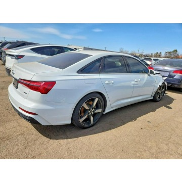 Audi A6  Sedan/Limuzyna 2021,  3.0 benzyna, automat - Na sprzedaż za 45 000 zł - Tarnów - zdjęcie 4