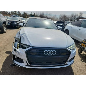 Audi A6  Sedan/Limuzyna 2021,  3.0 benzyna, automat - Na sprzedaż za 45 000 zł - Tarnów - zdjęcie 2