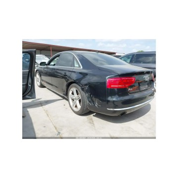 Audi A8  Sedan/Limuzyna 2013,  3.0 benzyna, automat - Na sprzedaż za 32 000 zł - Tarnów - zdjęcie 7
