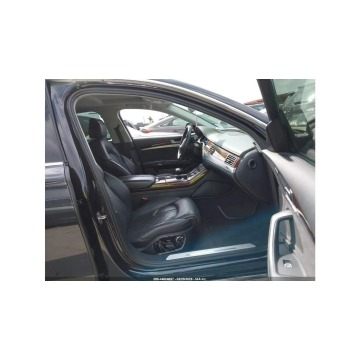 Audi A8  Sedan/Limuzyna 2013,  3.0 benzyna, automat - Na sprzedaż za 32 000 zł - Tarnów - zdjęcie 10
