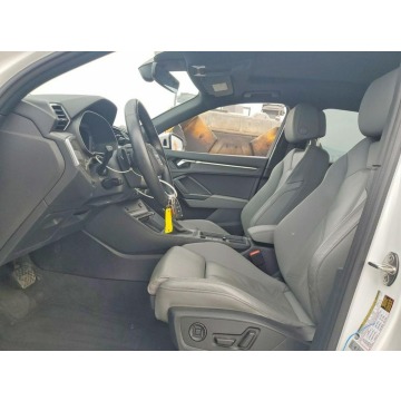 Audi Q3  SUV 2024,  2.0 benzyna, automat - Na sprzedaż za 57 000 zł - Tarnów - zdjęcie 7