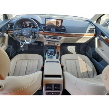 Audi Q5  SUV 2022,  2.0 benzyna, automat - Na sprzedaż za 64 000 zł - Tarnów - zdjęcie 8