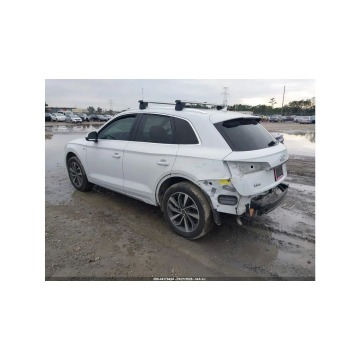 Audi Q5  SUV 2023,  2.0 benzyna, automat - Na sprzedaż za 69 000 zł - Tarnów - zdjęcie 7