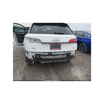 Audi Q5  SUV 2023,  2.0 benzyna, automat - Na sprzedaż za 69 000 zł - Tarnów - zdjęcie 8