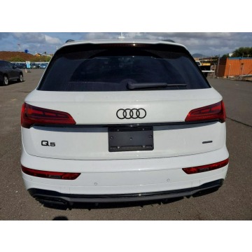 Audi Q5  SUV 2023,  2.0 benzyna, automat - Na sprzedaż za 67 000 zł - Tarnów - zdjęcie 6