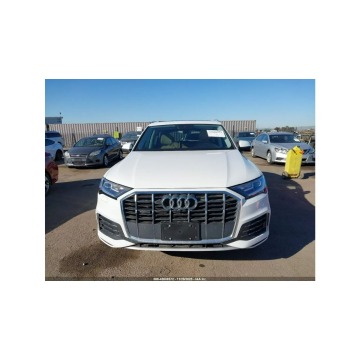 Audi Q7  SUV 2022,  2.0 benzyna, automat - Na sprzedaż za 85 000 zł - Tarnów - zdjęcie 2
