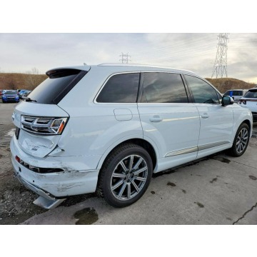 Audi Q7  SUV 2018,  3.0 benzyna, automat - Na sprzedaż za 44 000 zł - Tarnów - zdjęcie 4