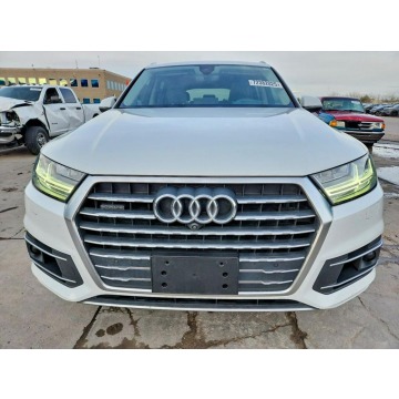 Audi Q7  SUV 2018,  3.0 benzyna, automat - Na sprzedaż za 44 000 zł - Tarnów - zdjęcie 3