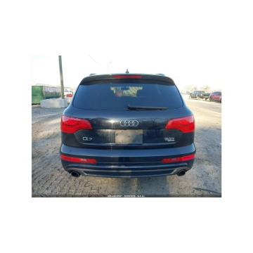 Audi Q7  SUV 2015,  3.0 benzyna, automat - Na sprzedaż za 29 000 zł - Tarnów - zdjęcie 8