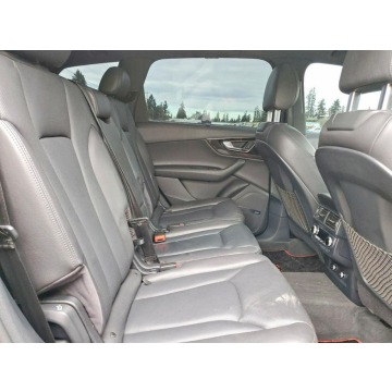 Audi Q7  SUV 2018,  3.0 benzyna, automat - Na sprzedaż za 44 000 zł - Tarnów - zdjęcie 11