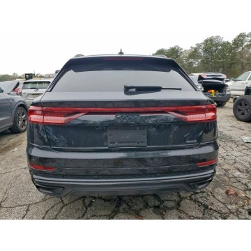 Audi Q8  SUV 2022,  3.0 benzyna, automat - Na sprzedaż za 109 000 zł - Tarnów - zdjęcie 6