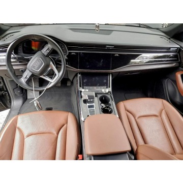 Audi Q8  SUV 2022,  3.0 benzyna, automat - Na sprzedaż za 109 000 zł - Tarnów - zdjęcie 8