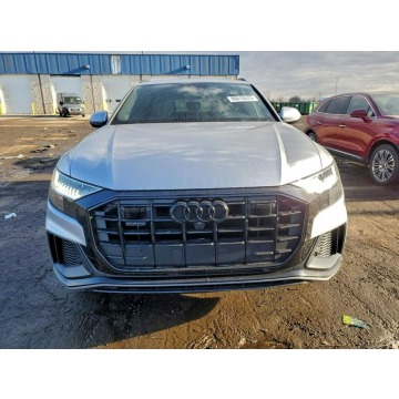 Audi Q8  SUV 2021,  3.0 benzyna, automat - Na sprzedaż za 89 000 zł - Tarnów - zdjęcie 3
