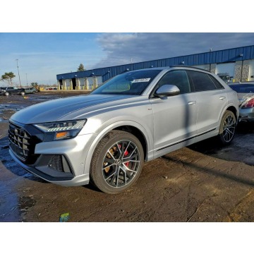 Audi Q8 - / Quattro / S-Line / Virtual cockpit /