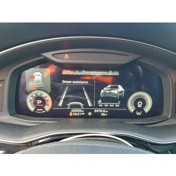 Audi Q8  SUV 2021,  3.0 benzyna, automat - Na sprzedaż za 89 000 zł - Tarnów - zdjęcie 9
