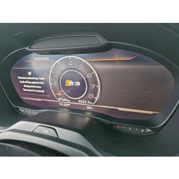 Audi S3  Sedan/Limuzyna 2017,  2.0 benzyna, automat - Na sprzedaż za 42 000 zł - Tarnów - zdjęcie 9