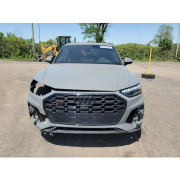 Audi SQ5  SUV 2021,  3.0 benzyna, automat - Na sprzedaż za 75 000 zł - Tarnów - zdjęcie 2