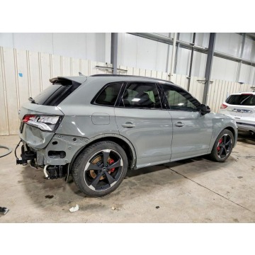 Audi SQ5  SUV 2019,  3.0 benzyna, automat - Na sprzedaż za 54 000 zł - Tarnów - zdjęcie 4