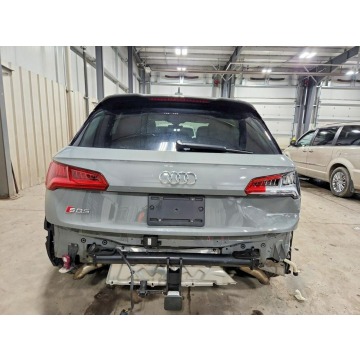 Audi SQ5  SUV 2019,  3.0 benzyna, automat - Na sprzedaż za 54 000 zł - Tarnów - zdjęcie 6