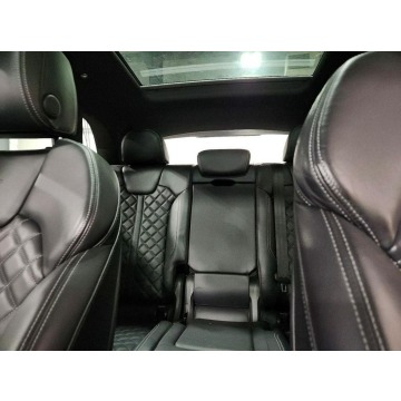 Audi SQ5  SUV 2019,  3.0 benzyna, automat - Na sprzedaż za 54 000 zł - Tarnów - zdjęcie 10
