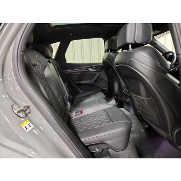 Audi SQ5  SUV 2019,  3.0 benzyna, automat - Na sprzedaż za 54 000 zł - Tarnów - zdjęcie 11