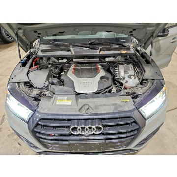 Audi SQ5  SUV 2019,  3.0 benzyna, automat - Na sprzedaż za 54 000 zł - Tarnów - zdjęcie 12