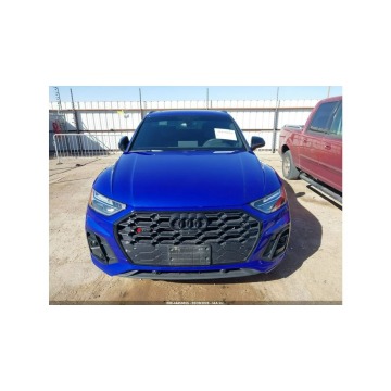 Audi SQ5  SUV 2024,  3.0 benzyna, automat - Na sprzedaż za 89 000 zł - Tarnów - zdjęcie 3