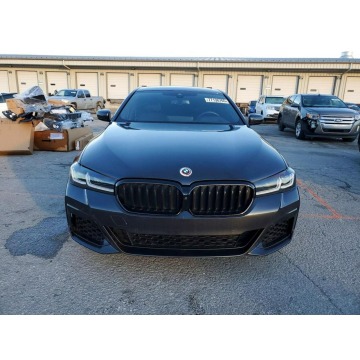 BMW Seria 5  Sedan/Limuzyna 2023,  4.4 benzyna, automat - Na sprzedaż za 95 000 zł - Tarnów - zdjęcie 2