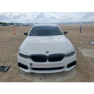 BMW Seria 5  Sedan/Limuzyna 2020,  4.4 benzyna, automat - Na sprzedaż za 75 000 zł - Tarnów - zdjęcie 3