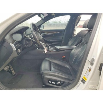 BMW Seria 5  Sedan/Limuzyna 2020,  4.4 benzyna, automat - Na sprzedaż za 75 000 zł - Tarnów - zdjęcie 7