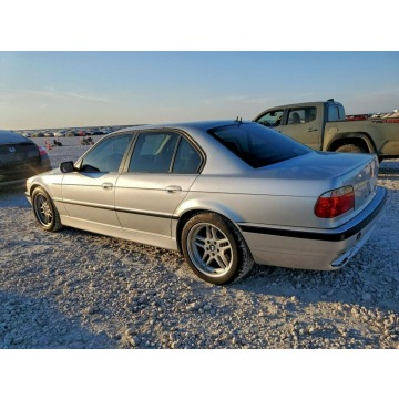 BMW Seria 7  Sedan/Limuzyna 2001,  4.4 benzyna, automat - Na sprzedaż za 28 000 zł - Tarnów - zdjęcie 5