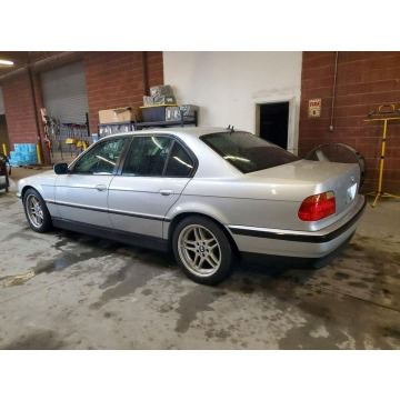 BMW Seria 7  Sedan/Limuzyna 2000,  4.4 benzyna, automat - Na sprzedaż za 27 000 zł - Tarnów - zdjęcie 5
