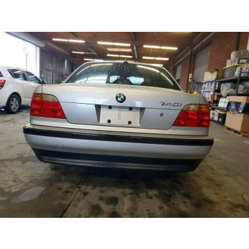 BMW Seria 7  Sedan/Limuzyna 2000,  4.4 benzyna, automat - Na sprzedaż za 27 000 zł - Tarnów - zdjęcie 6