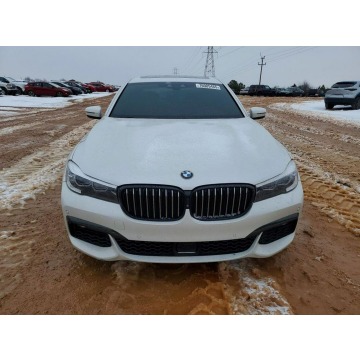 BMW Seria 7  Sedan/Limuzyna 2019,  3.0 benzyna, automat - Na sprzedaż za 48 000 zł - Tarnów - zdjęcie 2