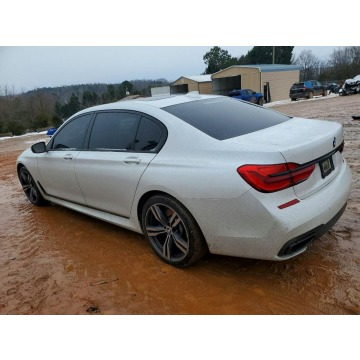 BMW Seria 7  Sedan/Limuzyna 2019,  3.0 benzyna, automat - Na sprzedaż za 48 000 zł - Tarnów - zdjęcie 5