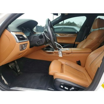 BMW Seria 7  Sedan/Limuzyna 2019,  3.0 benzyna, automat - Na sprzedaż za 48 000 zł - Tarnów - zdjęcie 7