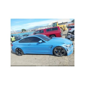 BMW M4  Coupe/Sportowy 2015,  3.0 benzyna, automat - Na sprzedaż za 62 000 zł - Tarnów - zdjęcie 4