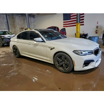 BMW M5  Sedan/Limuzyna 2023,  4.4 benzyna, automat - Na sprzedaż za 169 000 zł - Tarnów - zdjęcie 2