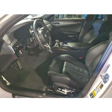 BMW M5  Sedan/Limuzyna 2023,  4.4 benzyna, automat - Na sprzedaż za 169 000 zł - Tarnów - zdjęcie 7