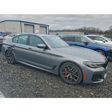 BMW M5  Sedan/Limuzyna 2023,  2.0 benzyna, automat - Na sprzedaż za 78 000 zł - Tarnów - zdjęcie 2