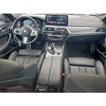 BMW M5  Sedan/Limuzyna 2023,  2.0 benzyna, automat - Na sprzedaż za 78 000 zł - Tarnów - zdjęcie 8