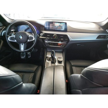 BMW M5  Sedan/Limuzyna 2019,  4.4 benzyna, automat - Na sprzedaż za 65 000 zł - Tarnów - zdjęcie 8