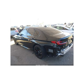 BMW M5  Sedan/Limuzyna 2023,  2.0 benzyna, automat - Na sprzedaż za 78 000 zł - Tarnów - zdjęcie 7