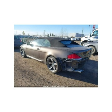 BMW M6  Kabriolet 2007,  5.0 benzyna, automat - Na sprzedaż za 31 000 zł - Tarnów - zdjęcie 7