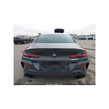 BMW M8  Sedan/Limuzyna 2025,  4.4 benzyna, automat - Na sprzedaż za 189 000 zł - Tarnów - zdjęcie 8