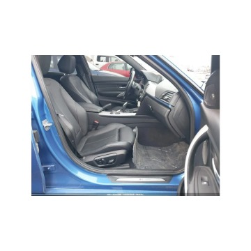 BMW Seria 3  Sedan/Limuzyna 2014,  3.0 benzyna, automat - Na sprzedaż za 33 000 zł - Tarnów - zdjęcie 9