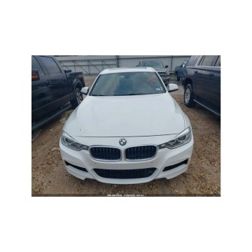 BMW Seria 3  Sedan/Limuzyna 2013,  3.0 benzyna, automat - Na sprzedaż za 28 000 zł - Tarnów - zdjęcie 3